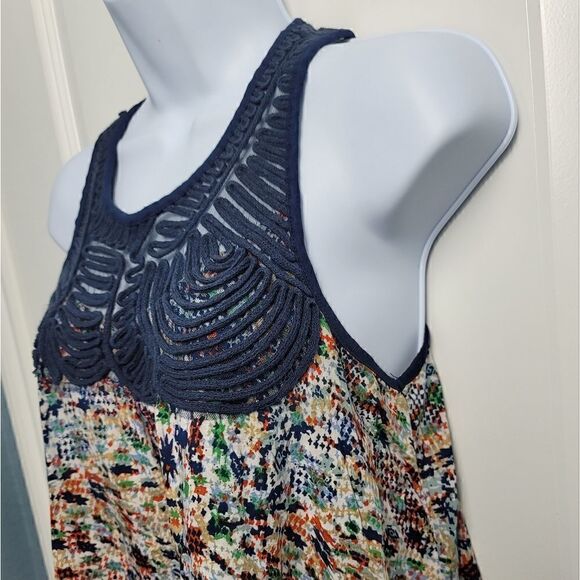 HAZEL Flowy Tank Top  - Picture 5 of 11